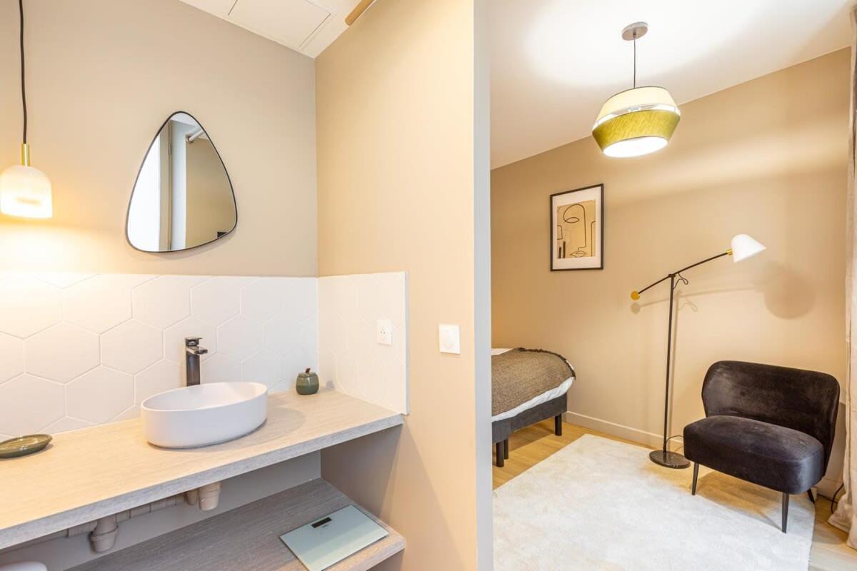 Apartment 60 M2 XX Center Of Paris XX 2 Bedrooms & 2 Bathrooms Exterior photo